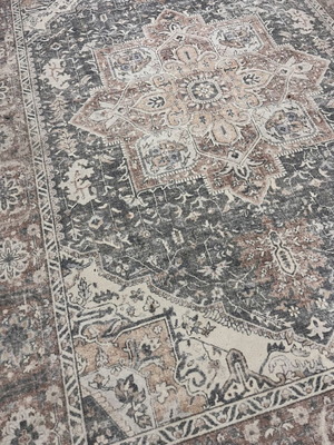 Rug