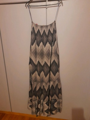 Lak maxi strapless dress size L like new, black and gray