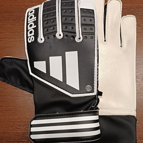 Adidas goalkeeper gloves for children 8-10 years