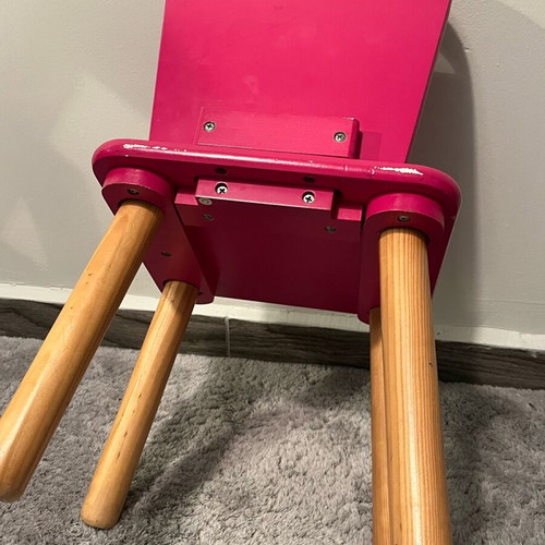 Wooden chair used for child up to 6 years old