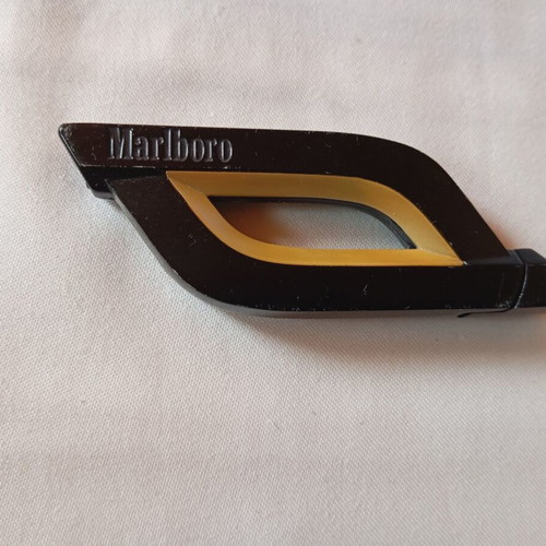 Marlboro promotional lighter like new, unused