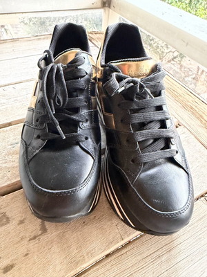 Hogan women's platform shoes like new, black with gold logo