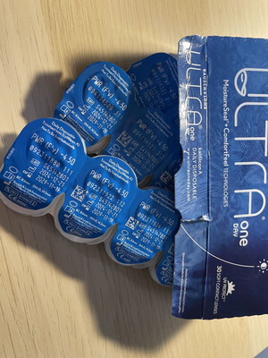 Bausch+Lomb Ultra ημερήσιοι φακοί επαφής 30 τεμάχια -4.50