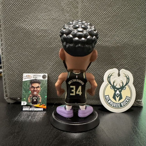 Giannis Antetokounmpo Figure new with card and team sticker