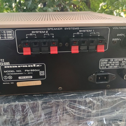 Marantz Console Stereo Amplifier PM 550 DC like new