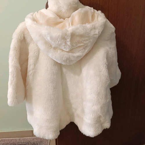 Girls' fur coat for 2 years and older like new, white
