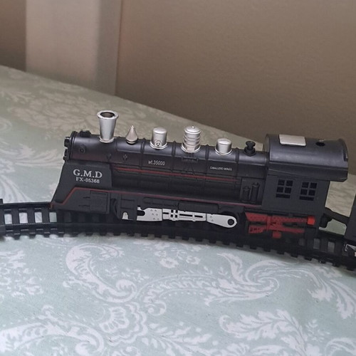 Rail King Express Electric Train G.M.D. like new with realistic sounds