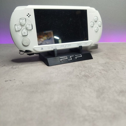 PSP stand with silver logo new