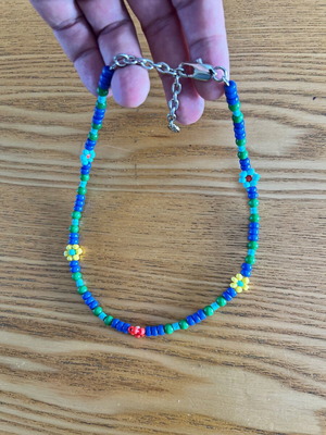 Colorful necklace like new, perfect for summer