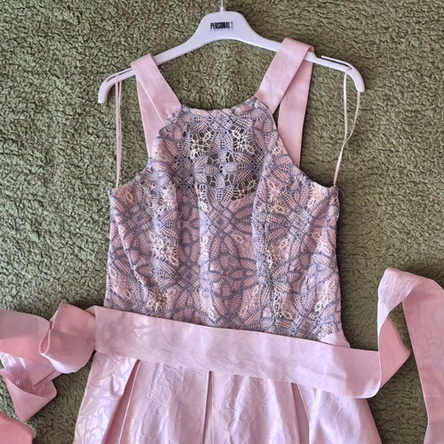 Personal No3 Dress like new, pink with lace and bow