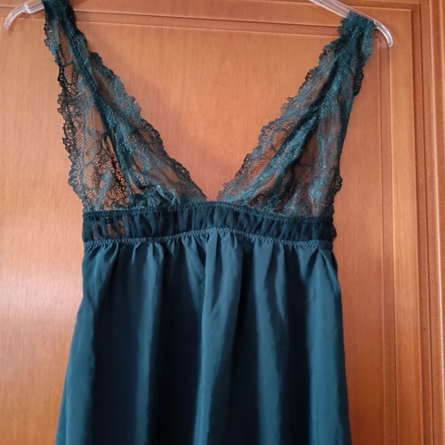 Oysho nightdress used with lace cypress color, size S