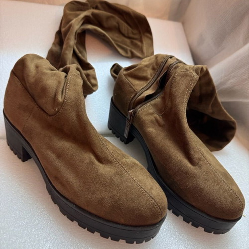 Bershka brown velvet boots used size 37