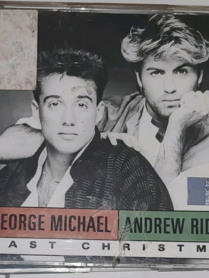 Last Christmas - George Michael / Andrew Ridgely