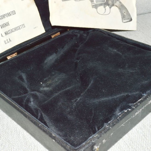 Collectible wooden 0.38 USA revolver case used with velvet lining