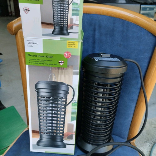 Electric insect trap like new