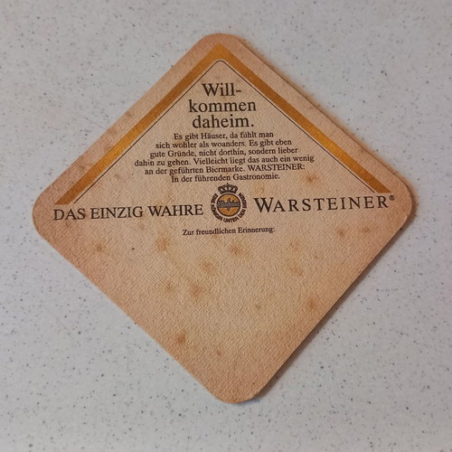 Coaster EINE KONIGIN UNTER DEN BIEREN used