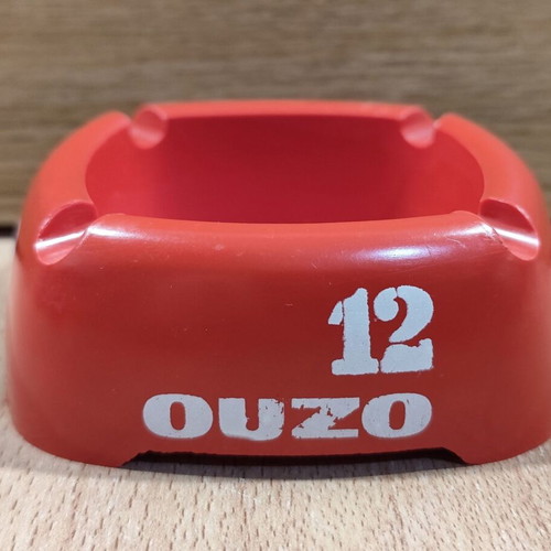 Ouzo 12 used red square plastic ashtray