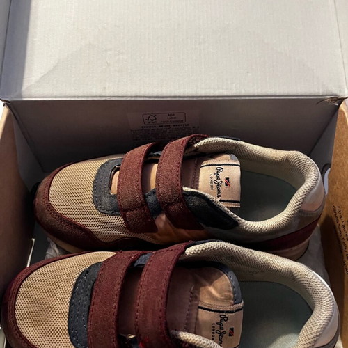 Pepe Jeans athletic shoes used, size 29, multicolor