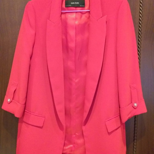 Women's blazer like new, red with buttoned sleeves