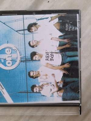 One 2002 CD Echo Tosa Na Sou Po like new, pop