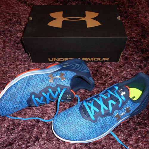 Under Armour UA Micro G STING TR 2 sports shoes new, size 46