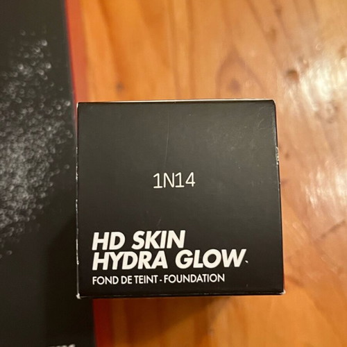 Make Up For Ever HD Skin Hydra Glow Foundation and Mist & Fix Spray new