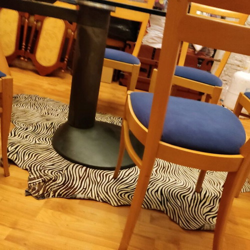 Glass dining table with extension used 1.60+1.00 m