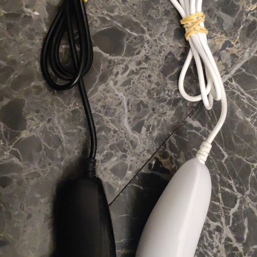 Nintendo Wii Joycon controllers used, pack of two for repair or parts