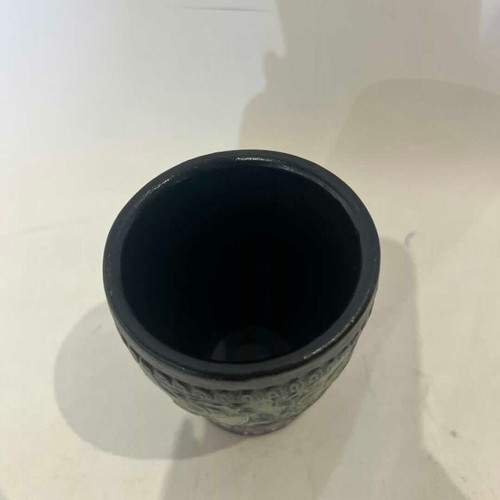 Clay cup with Greek warrior motifs used, 9x7 cm