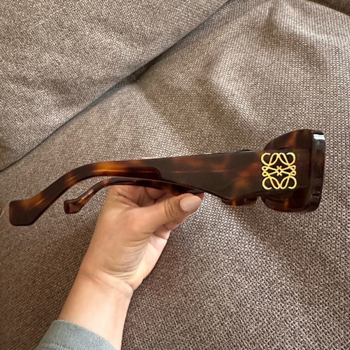 Loewe Anagram LW40101I sunglasses like new, women's tortoiseshell brown