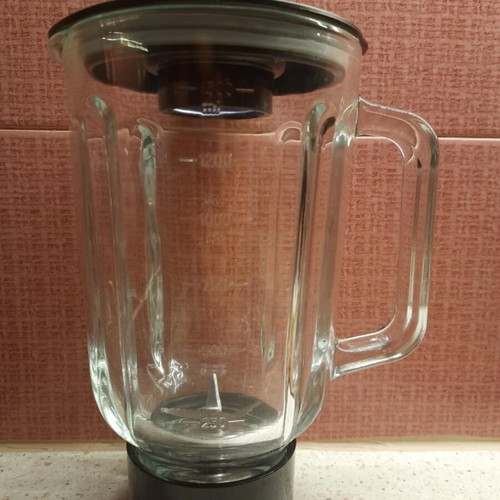 Izzy 1500 Professional blender glass used