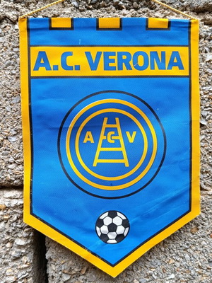 Λάβαρο Verona δεκαετίας 80' σαν καινούργιο, γνήσιο