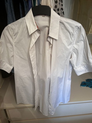 Burberry πουκάμισο λευκό μεταχειρισμένο σε άριστη κατάσταση