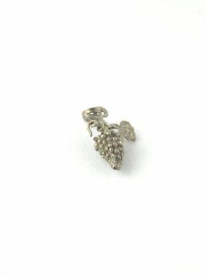 Vintage silver pendant grape 1970s like new