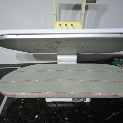 Singer ironing press slightly used