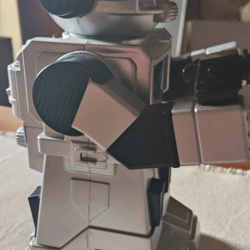 Vintage Dickie Toys Botoy Robot from 1980s like new, battery operated