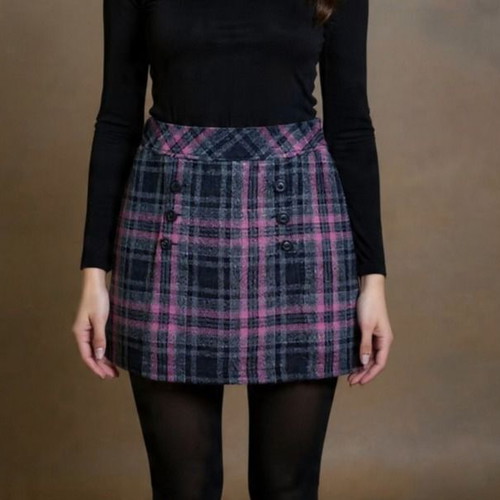 Medium Plaid Skirt with Buttons size 38 like new