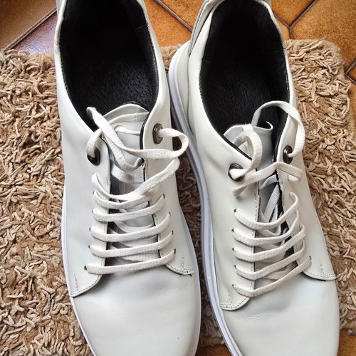 Fenomilano men's sneakers white size 43 like new