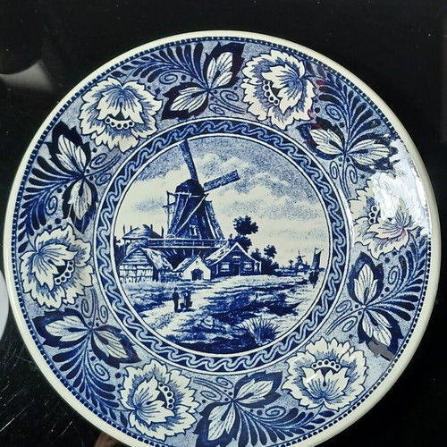 Delft Blue vintage decorative plate used, ceramic with windmill design