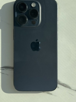 Apple iPhone 15 Pro used, 128GB, 86% battery health, blue