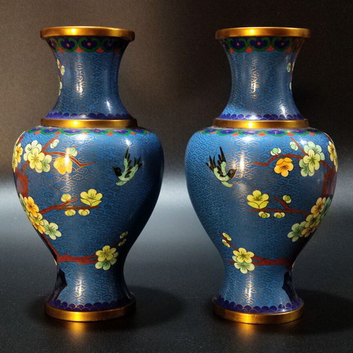 Cloisonné vases like new, 24cm height, pair
