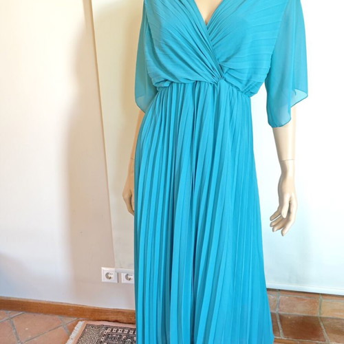 Vintage dress one size with elastic waist and wrap bust