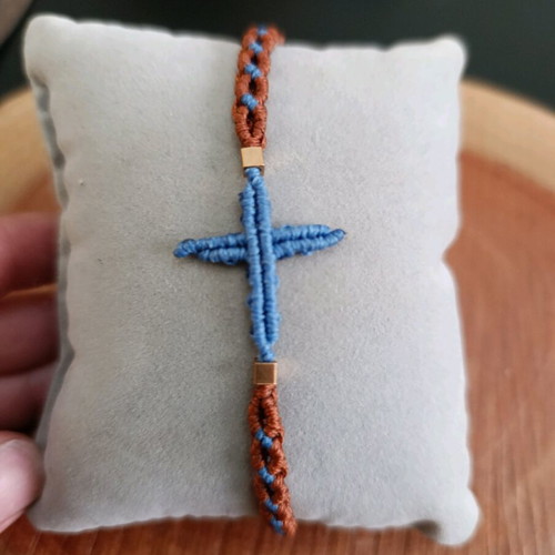 Handmade bracelet new with macrame technique
