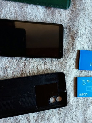 Smartphone Alcatel 5031G Dual SIM σαν καινούργιο, μαύρο, 32GB