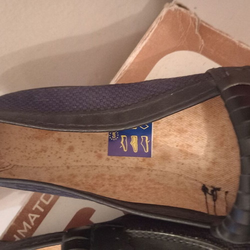 Women's blue ballerina shoes size 39, slightly defective