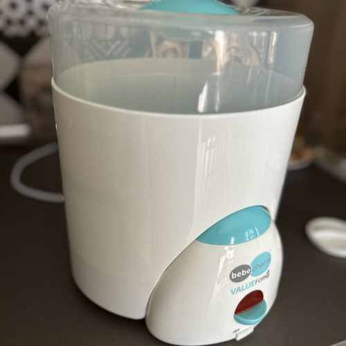 Bebe Pharm VALUEfor4 4-in-1 Sterilizer and Bottle Warmer like new