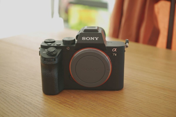 Sony A7 II - ILCE-7M2 - in mint condition… - € 520,00 - Vendora