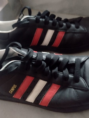 Adidas campus