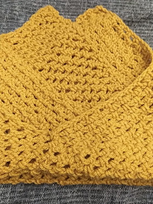 Knitted scarf handmade mustard acrylic wool new