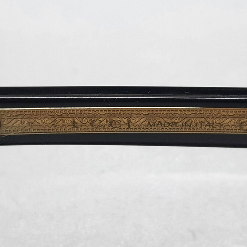Gucci GG0735S/001 sunglasses like new, black and gold